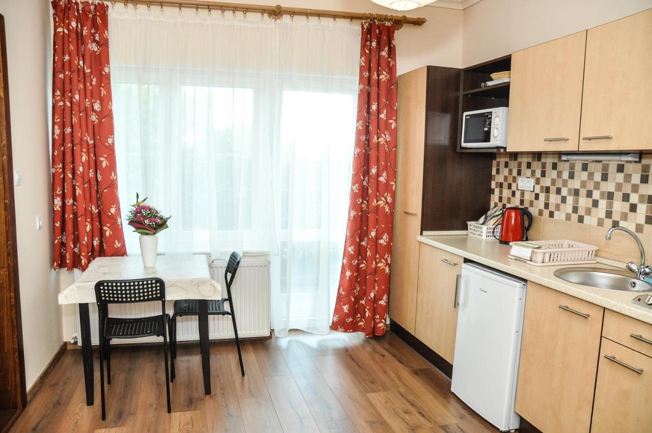 Appartement Magyar Apartman Iii. à Hajdúszoboszló Extérieur photo