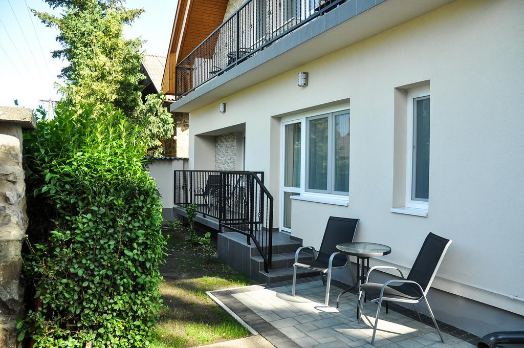 Appartement Magyar Apartman Iii. à Hajdúszoboszló Extérieur photo