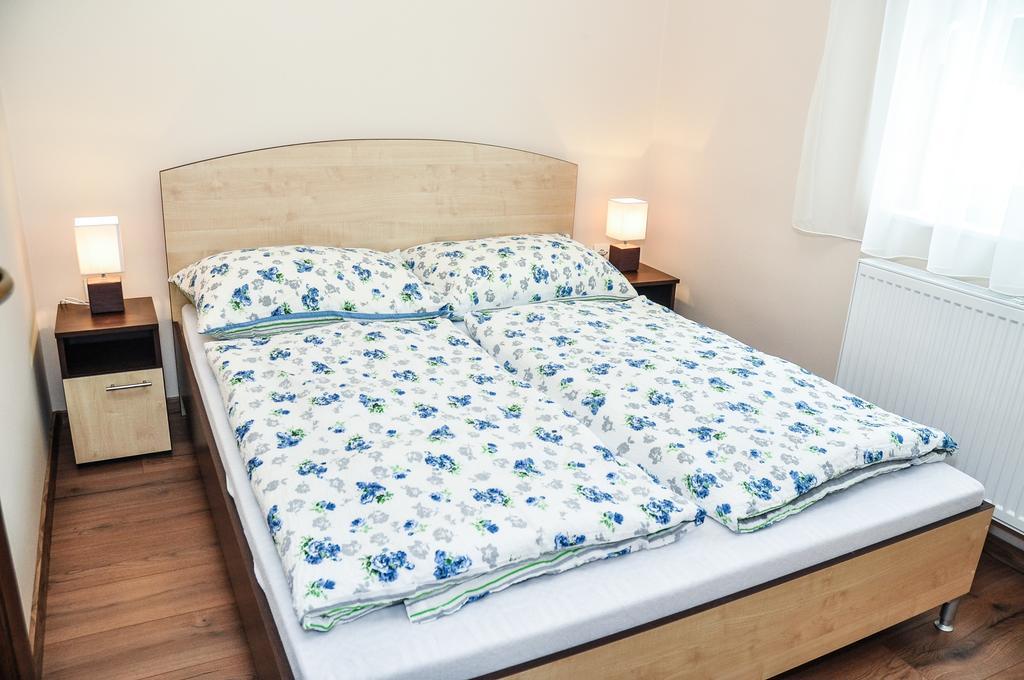 Appartement Magyar Apartman Iii. à Hajdúszoboszló Extérieur photo