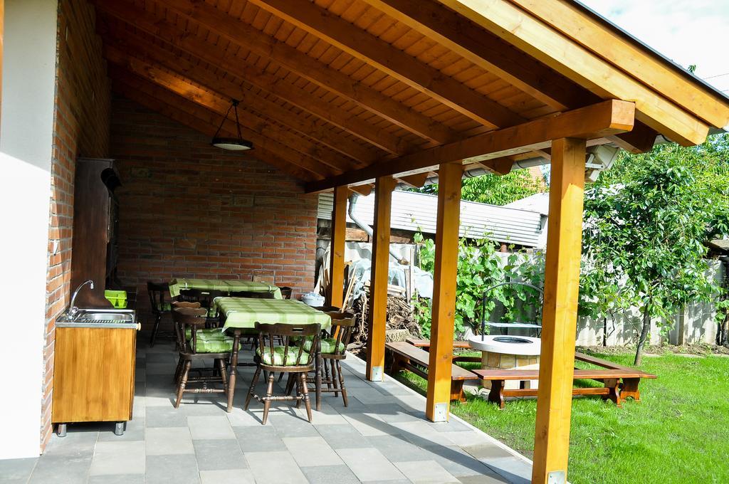 Appartement Magyar Apartman Iii. à Hajdúszoboszló Extérieur photo