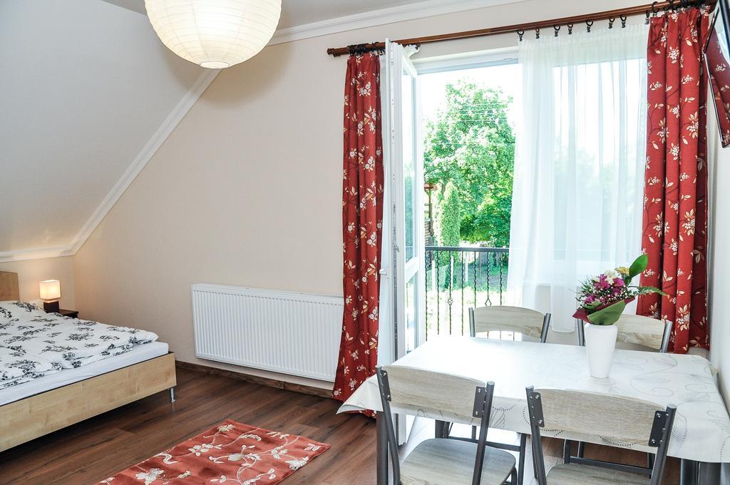 Appartement Magyar Apartman Iii. à Hajdúszoboszló Extérieur photo